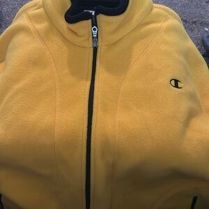 Champions yellow vest